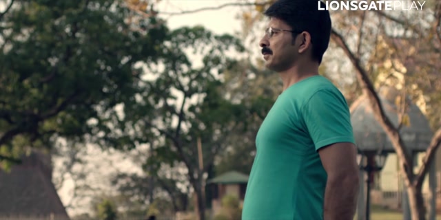 Soothravakyam 2025 Original 720p HD (900 MB).mp4